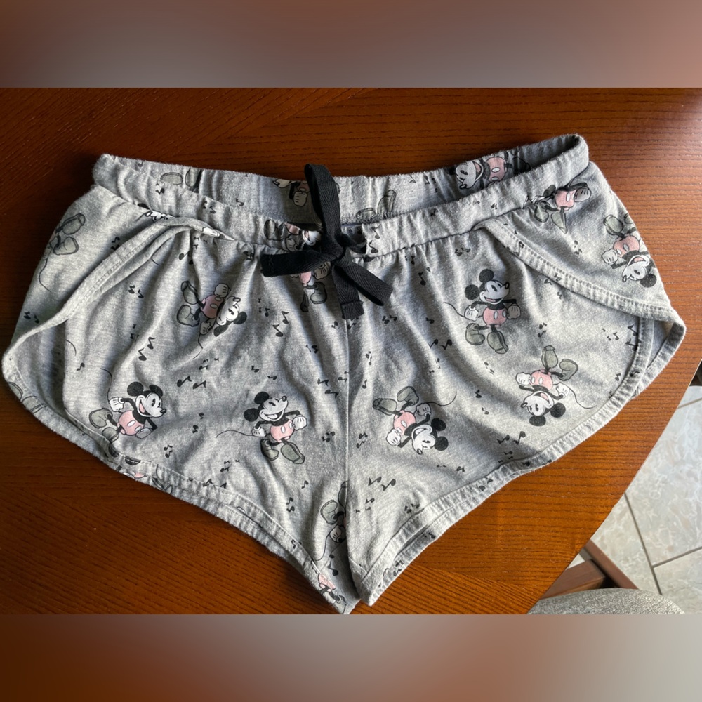 Disney Mickey Shorts PJ Size M